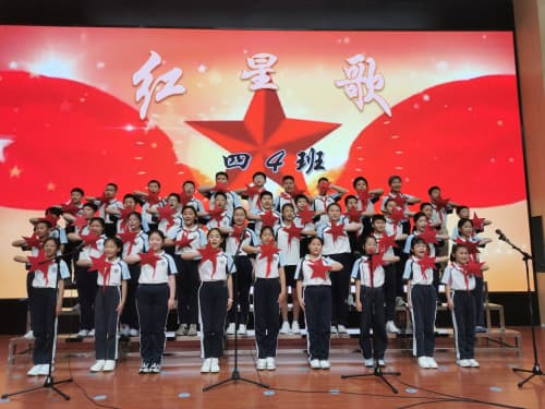 1781179451878284.jpg 四4班.jpg